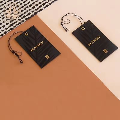 satın al Renkli Özel Kraft Baskı Giyim Etiketleri Su geçirmez Özel Logo Etiketleri Giyim için online manufacture