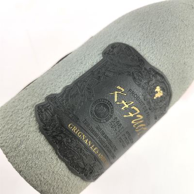 satın al Lüks doku özel kırmızı şarap su geçirmez çıkartma şarap şişeleri etiket deri çıkartma online manufacture